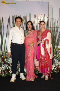 Salman Khan’s Eid Celebration attended by Riteish Deshmukh, Genelia, Arpita, Sonali Bendre, and Jackie Shroff
