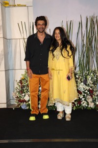 Salman Khan’s Eid Celebration attended by Riteish Deshmukh, Genelia, Arpita, Sonali Bendre, and Jackie Shroff