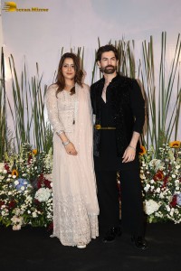 Salman Khan’s Eid Celebration attended by Riteish Deshmukh, Genelia, Arpita, Sonali Bendre, and Jackie Shroff