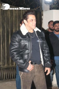 Salman Khan 56th Birthday Bash attended by Bobby Deol, Sangeeta Bijlani and others