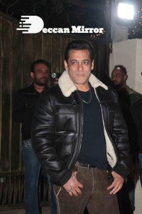 Salman Khan 56th Birthday Bash attended by Bobby Deol, Sangeeta Bijlani and others