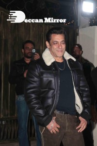 Salman Khan 56th Birthday Bash attended by Bobby Deol, Sangeeta Bijlani and others