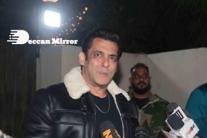 Salman Khan 56th Birthday Bash attended by Bobby Deol, Sangeeta Bijlani and others