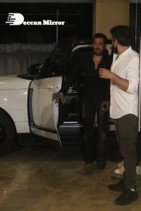 Salman Khan and Iulia Vântur attend Ramesh Taurani Diwali Bash