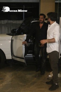 Salman Khan and Iulia Vântur attend Ramesh Taurani Diwali Bash