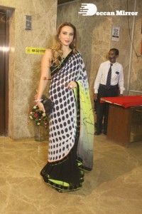 Salman Khan and Iulia Vântur attend Ramesh Taurani Diwali Bash