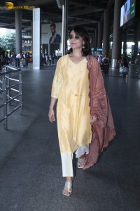 actress Samantha Ruth Prabhu stylish in a yellow salwar