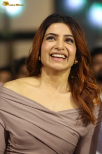 actress Samantha Ruth Prabhu glamorous looks at a movie event