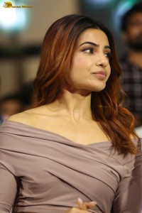 actress Samantha Ruth Prabhu glamorous looks at a movie event