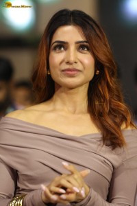 actress Samantha Ruth Prabhu glamorous looks at a movie event