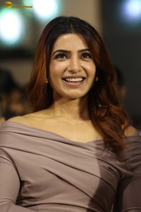 actress Samantha Ruth Prabhu glamorous looks at a movie event