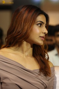actress Samantha Ruth Prabhu glamorous looks at a movie event