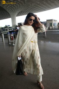 Indian actress samantha in a white salwar dress