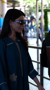 actress samantha spotted at mumbai airport