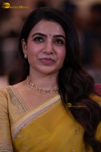 actress samantha ruth prabhu gorgeous in a yellow saree