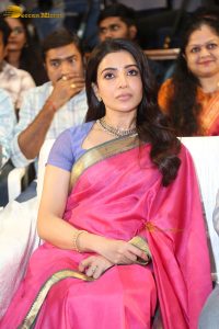 actress samantha beautiful in a pink saree