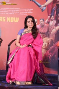 actress samantha beautiful in a pink saree