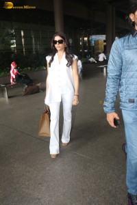 actress samantha ruth prabhu dressed in white spotted at mumbai airport