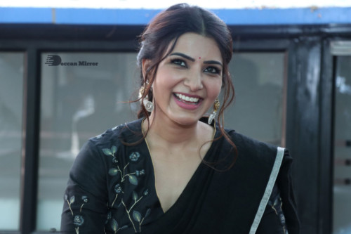 Telugu Actress Samantha Akkineni dressed in a black saree