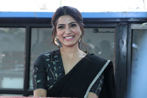 Telugu Actress Samantha Akkineni dressed in a black saree