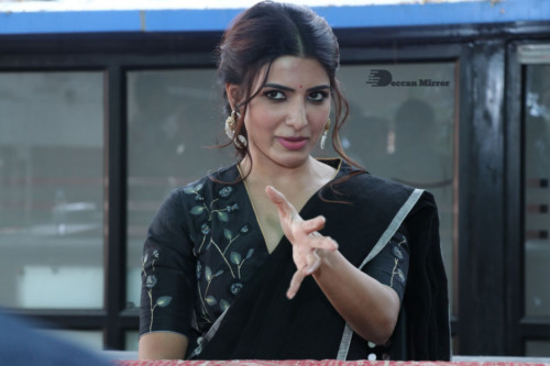 Telugu Actress Samantha Akkineni dressed in a black saree