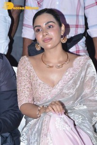 Samyuktha Menon in a light pink saree