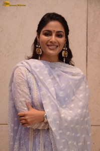 actress samyuktha menon in a simple salwar suit