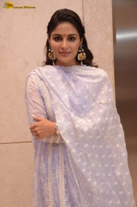 actress samyuktha menon in a simple salwar suit