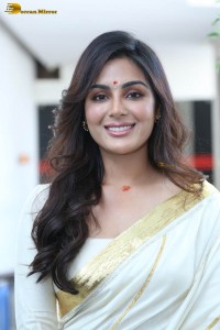 Samyuktha Menon Picture Gallery 11