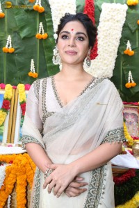 Samyuktha Menon regal traditional look in a white saree