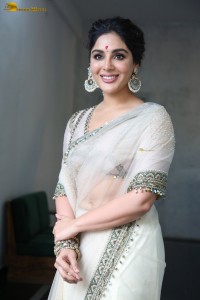 Samyuktha Menon regal traditional look in a white saree