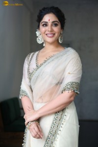 Samyuktha Menon regal traditional look in a white saree