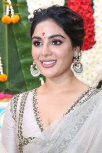 Samyuktha Menon regal traditional look in a white saree