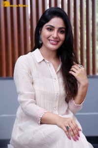 Samyuktha-Menon-89