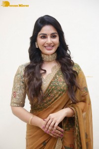 Samyuktha-Menon-12