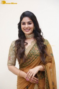Samyuktha-Menon-16