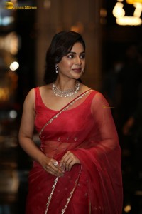 actress samyuktha menon in a red saree