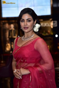 actress samyuktha menon in a red saree