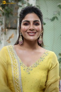actress samyuktha menon in a yellow salwar kameez