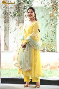 actress samyuktha menon in a yellow salwar kameez