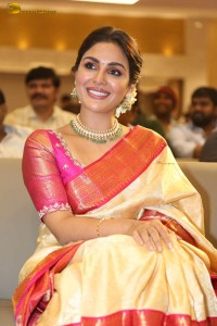 Samyuktha Menon Picture Gallery 8