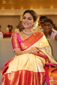 actress samyuktha menon in a saree attending a movie function