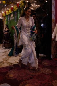 bigg boss winner and actress Sana Makbul beautiful in a traditional white dress