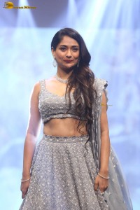 actress sandhya raju ramp walk