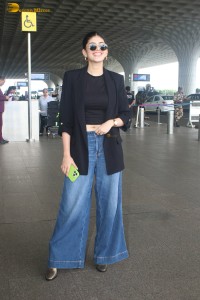 actress Sanjana Sanghi stylish look at mumbai airport
