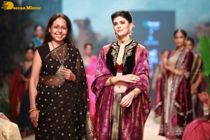 Sanjana Sanghi walks the ramp at Lakme Fashion Week 2022