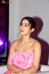 actress sara ali khan stunning in a pink dress