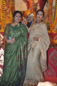 Sarbojanin Durga Puja 2023 attended by Hema Malini, Esha Deol, Kajol Devgan, Rani Mukerji, Kiara Advani, and others