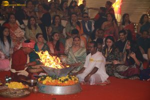 Sarbojanin Durga Puja 2025 attended by Kajol, Ajay Devgn, Tanishaa, Rani Mukerji, Alia Bhatt, and others