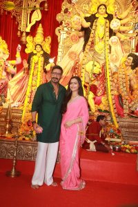 Sarbojanin Durga Puja 2025 attended by Kajol, Ajay Devgn, Tanishaa, Rani Mukerji, Alia Bhatt, and others